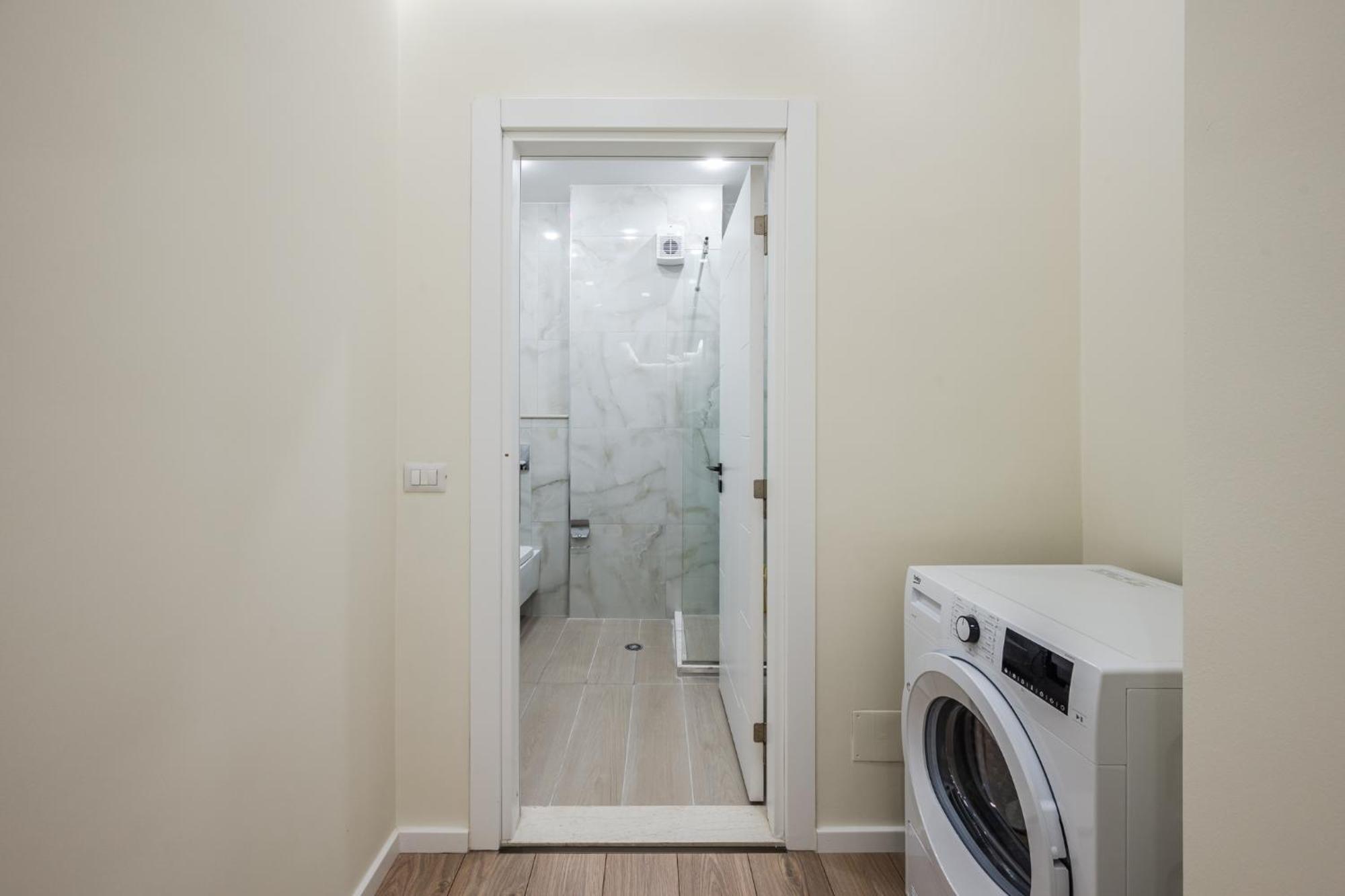 Lucas Central Home Τίρανα Εξωτερικό φωτογραφία